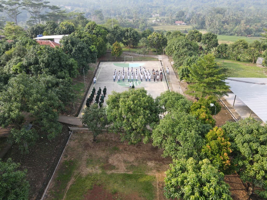 Santri Madinatul Qur'an Court