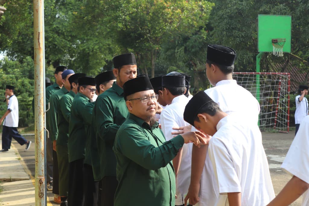 Pengajar dan Santri
