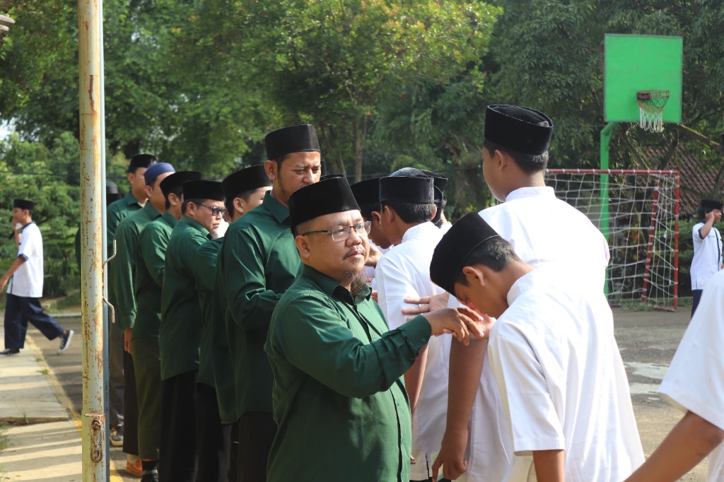 Pengajar dan Santri